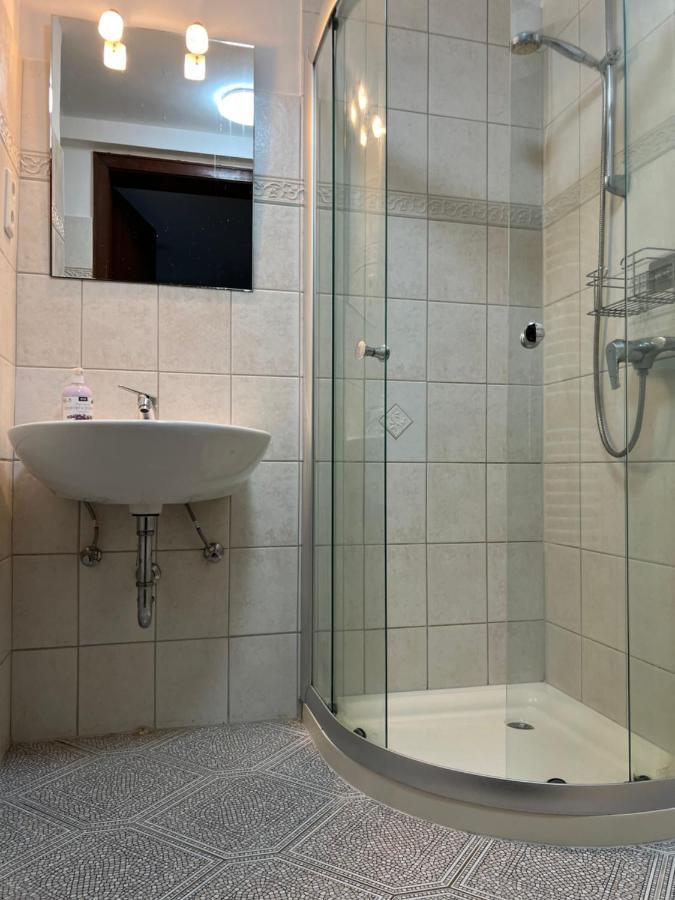 Hummelglueck - Ferienwohnung Mit Terrasse In 30 Min In Hh City Bendestorf エクステリア 写真